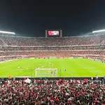 Más Monumental